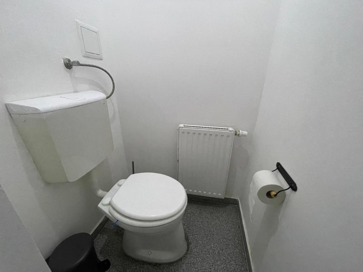Central Sunny Flat With Free Parking Apartment Vienna Exterior photo